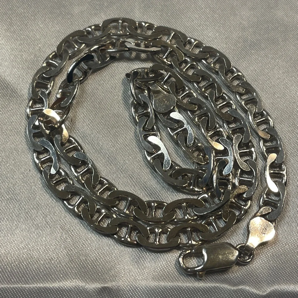 Men’s Necklace